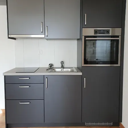 Magnifique A Louer לינה וארוחת בוקר Evilard